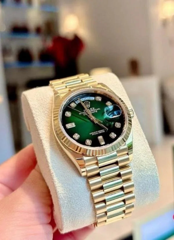 ROLEX DAYDATE GOLD GREEN DIAMOND (VIRAT KOHLI)