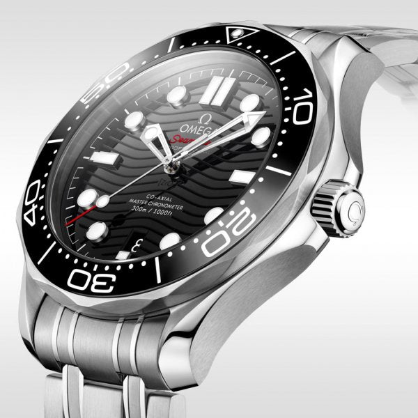 Omega Seamaster Diver 300M  Silver Black Dial Metal watch